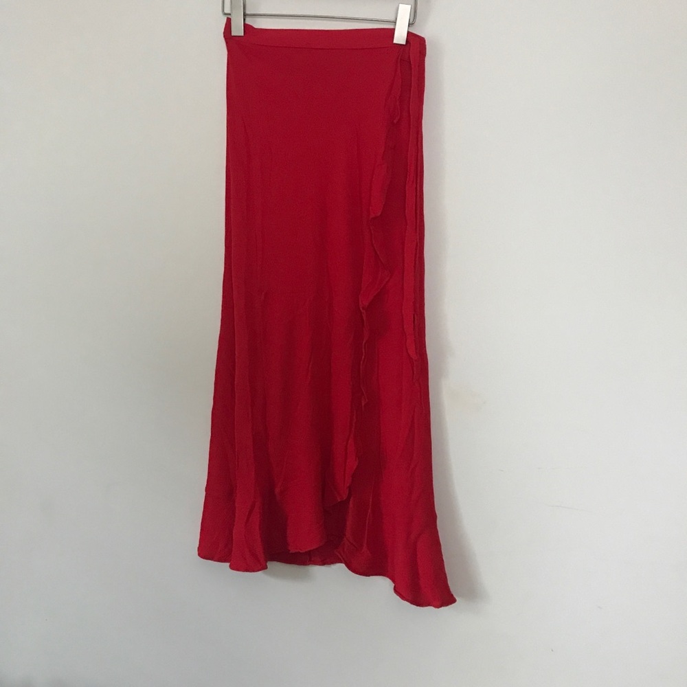Red skirt